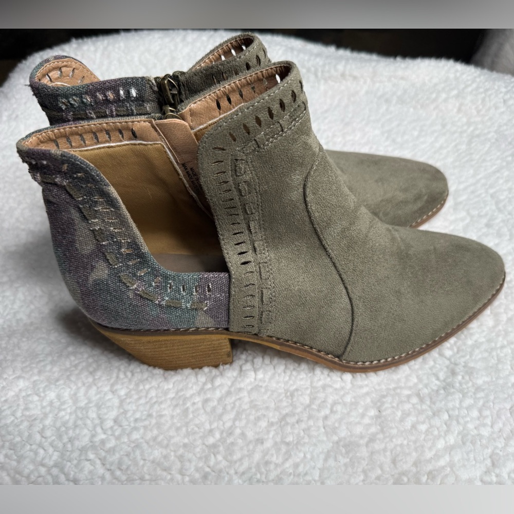 Corkys Index Green Camouflage Booties Sz 11 - Picture 4 of 15